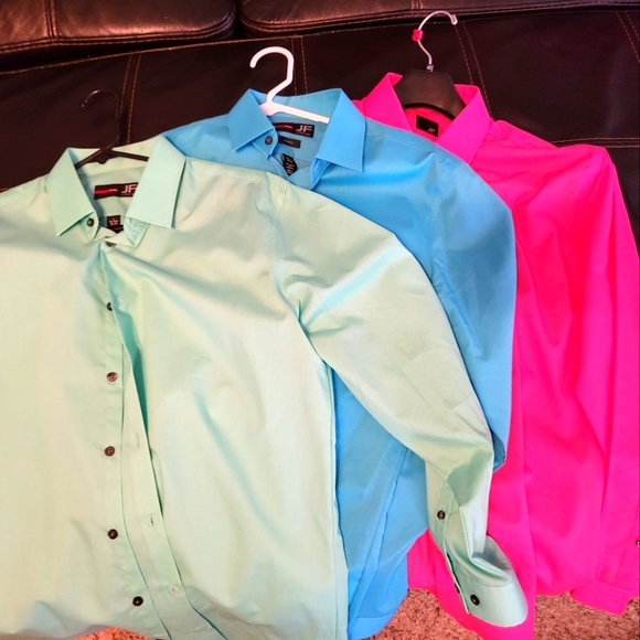 J. Farrar dress shirts 2-m 1-L.  All fit the same.  Slim/untra slim fit - Picture 1 of 1